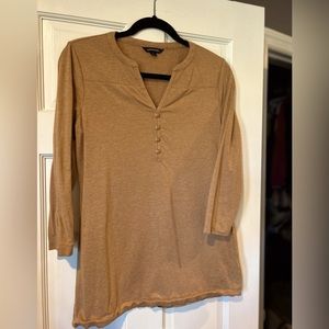 Land’s End - comfy 3/4 sleeve top with faux button front